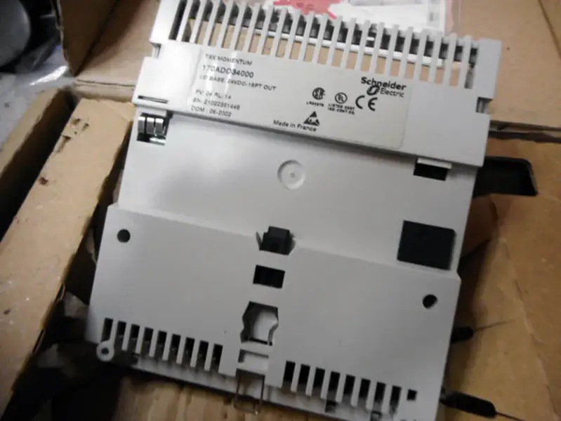 SCHNEIDER ELECTRIC 170ADO34000