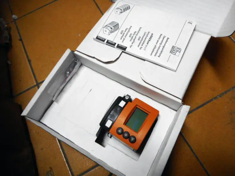 IFM Efector OOF-FPKG/M12/KL2