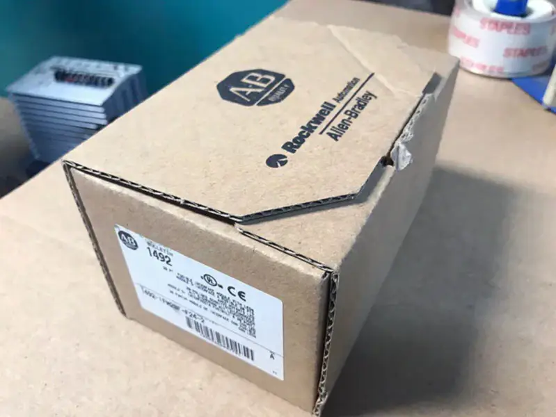 Allen-Bradley 1492-IFM20F-F24-2