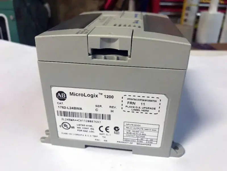 Allen-Bradley 1762-L24BWA