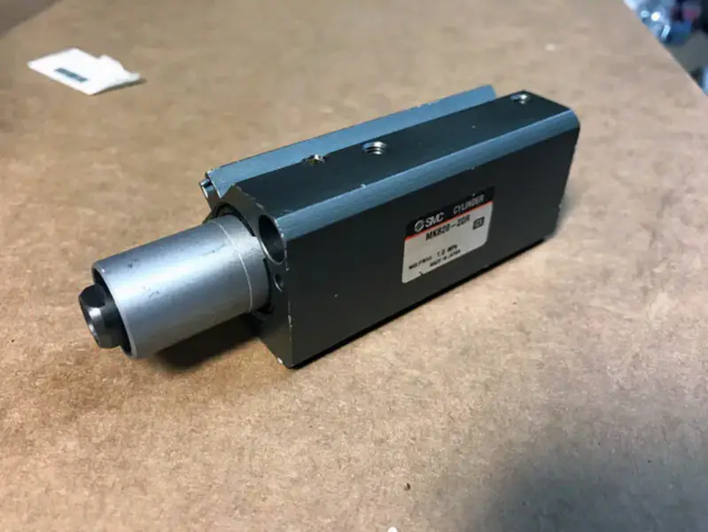 SMC MKB20-20R
