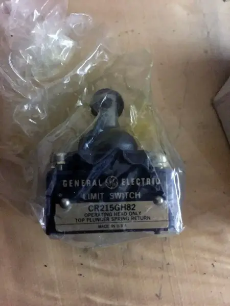 General Electric CR215GH82