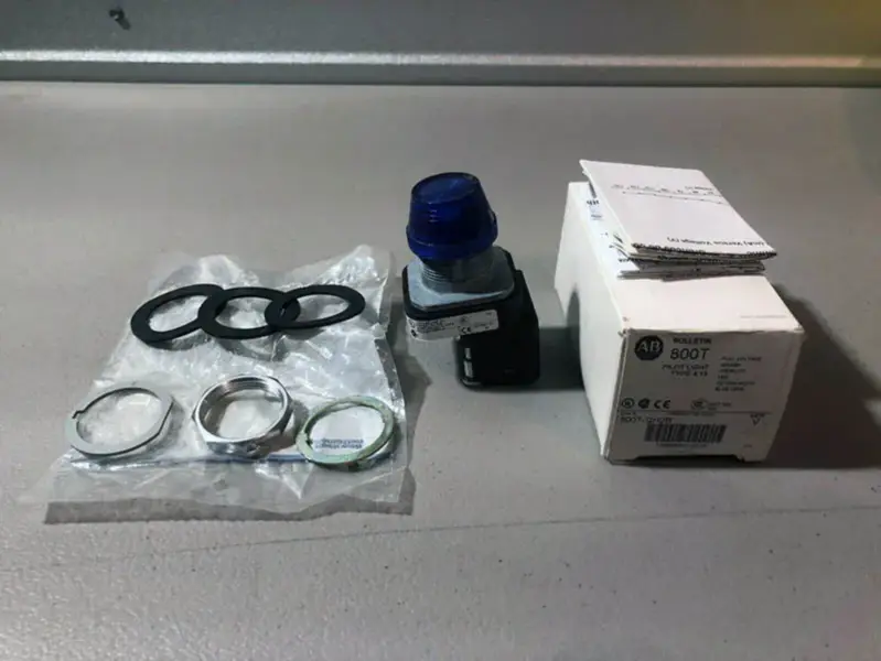 Allen-Bradley 800T-QH2B