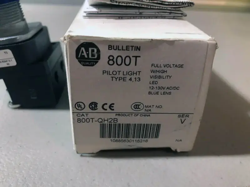Allen-Bradley 800T-QH2B