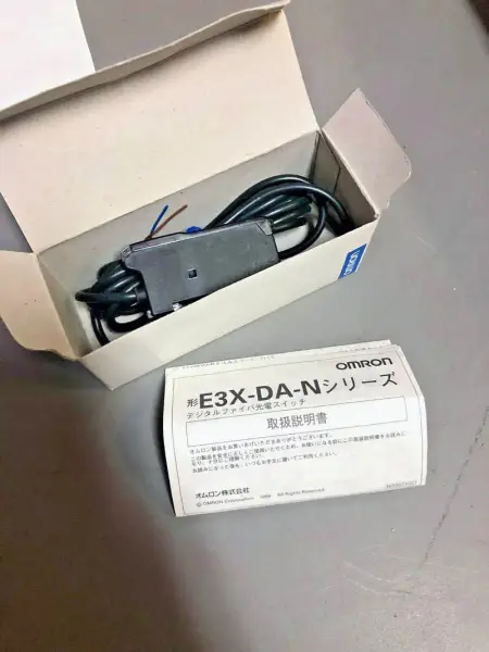 Omron E3X-DA41-N