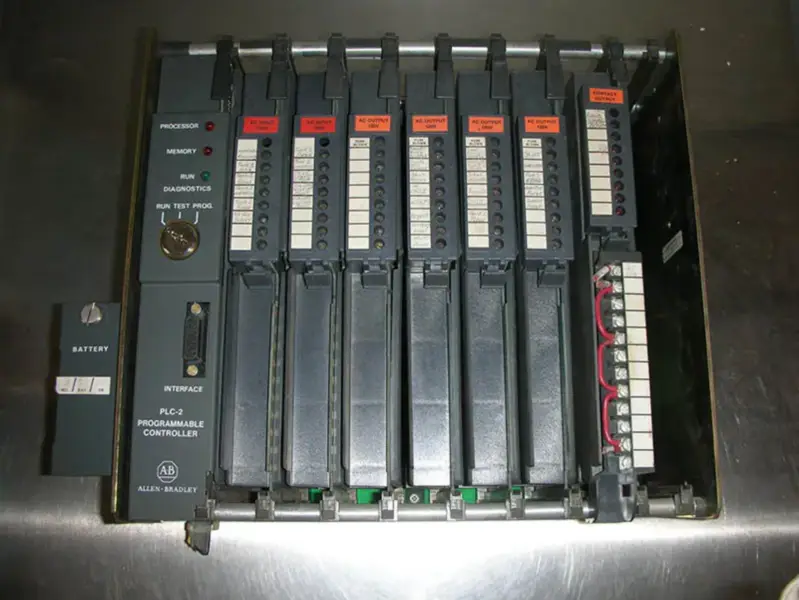 AB PLC 1772-LN2 1771-IA 1771-OA 1771-OYC