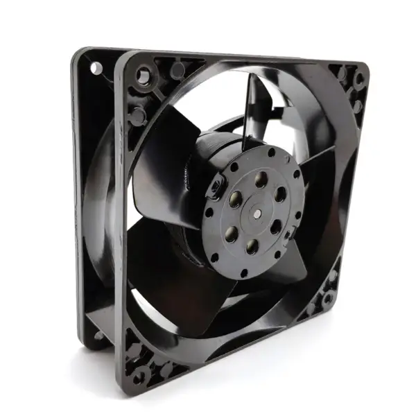 velikost 120x 120 x 38mm 115 V AC, průtok vzduchu 180m3/h, 3100 ot/min 4600X ebmpapst chladicí ventilátor