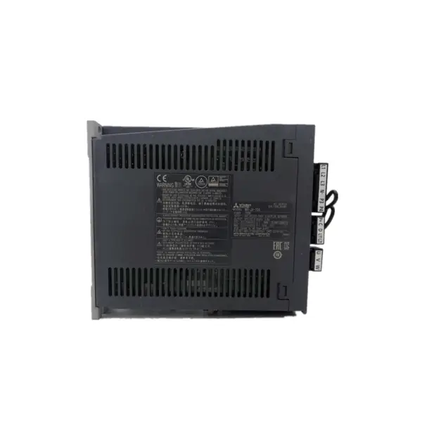 Uzavřené balení servomotoru Mitsubishi MR-J4-70A o výkonu 7,5 kW