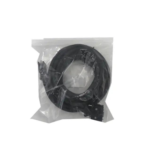 in Box Kabel Mitsubishi MR-J2HBUS5M pro zástrčku servořízení