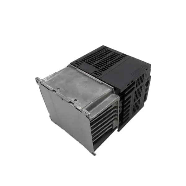 Průmyslový frekvenční měnič Mitsubishi 3,7 kW FR-D740-3,7K-CHT