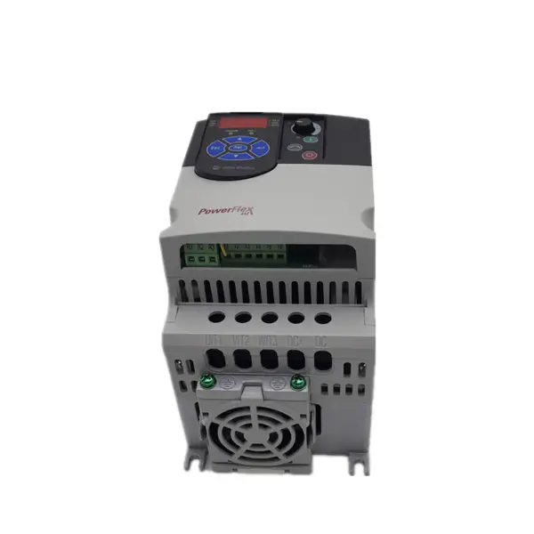v krabici Měnič Allen Bradley 22F-D6P0N103