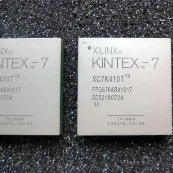 Čip IC Programovatelný FPBGA XC7K410T-1FFG900I FPGA Kintex-7 Family 406720 Cells 28nm technologie 1V