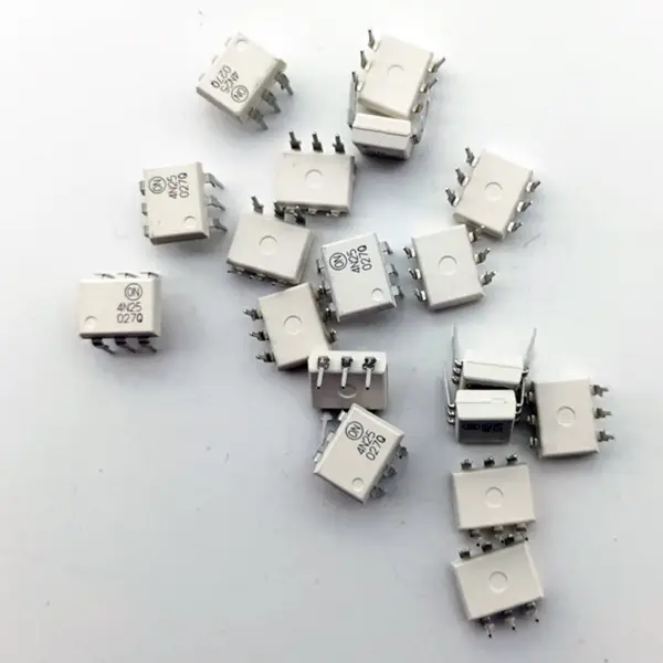 Tranzistor 4N25 OPTOISO 2,5KV TRANS W/BASE 6DIP