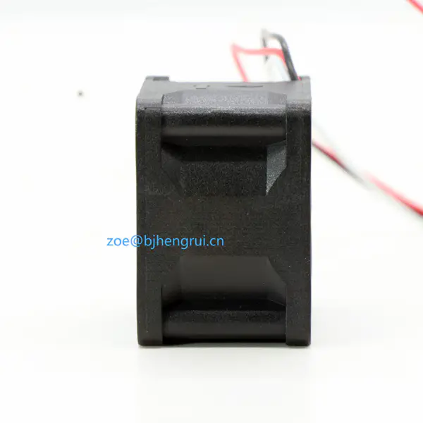 ADDA AD0412UB-B53GP Dc ventilátor 40X40x28 Mm 12 V 16,0 Cfm kuličkové ložisko olověný drát chladicí ventilátor