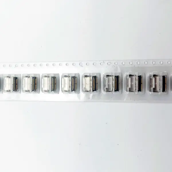 Konektor mateřského sedadla 201267-0005 2012670005 CONN RCP USB3.1 TYPEC 24P SMD RA