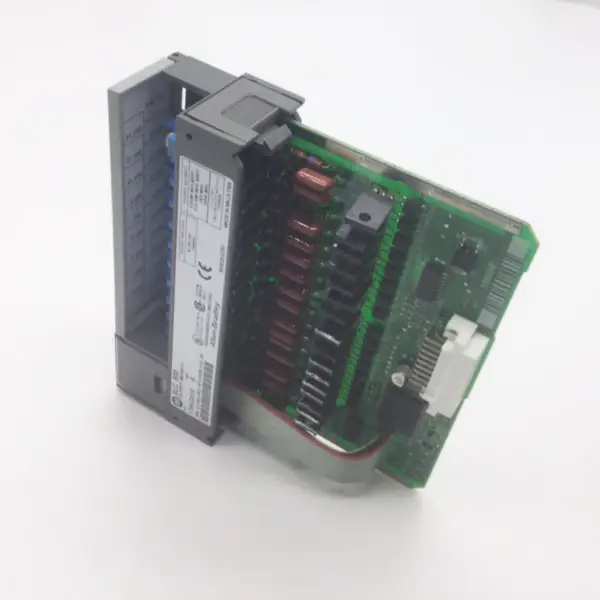 Řídicí jednotka Allen Bradley 1747-DCM 1747DCM