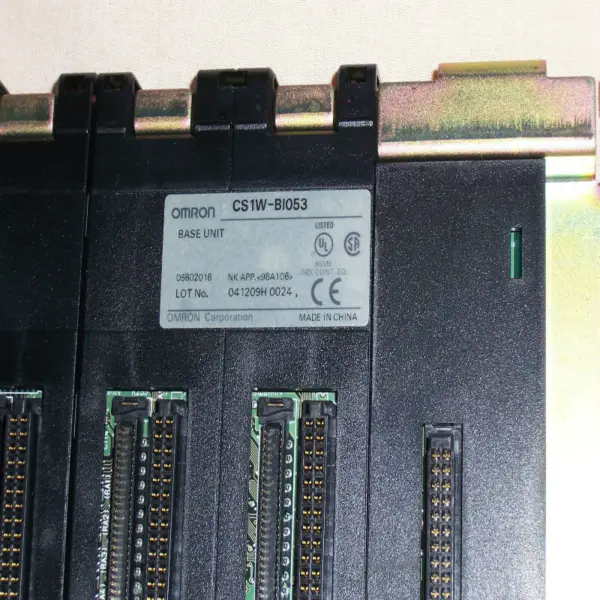Omron vstupní výstupní modul omron relé vstup 240v výstup 5v CS1W-B7A21 CS1WB7A21