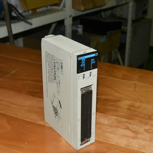 Omron modul omron zen logický modul s displejem CS1W-NC113 CS1WNC113