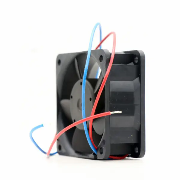 Originální nový Ebmpapst 612NN 6025 60*60*25mm 24VDC 1.8W 5100RPM 24.7CFM 35dBA Axiální chladicí ventilátor