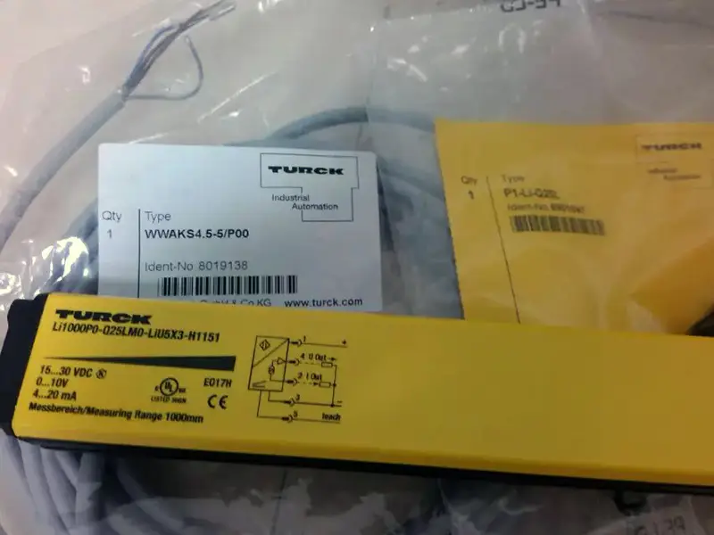Turck Turck bezdotykový spínač sklápěcí návěs Turck BI4U-EM12-AP6X-H1141 AN6X BI4UEM12AP6XH1141AN6X
