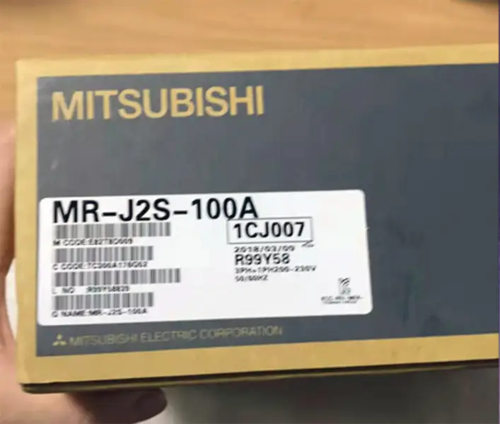 Servopohon Mitsubishi MR-E-40A-QW003 MRE40AQW003