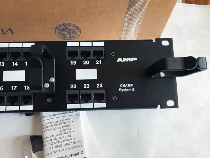 AMP T568B