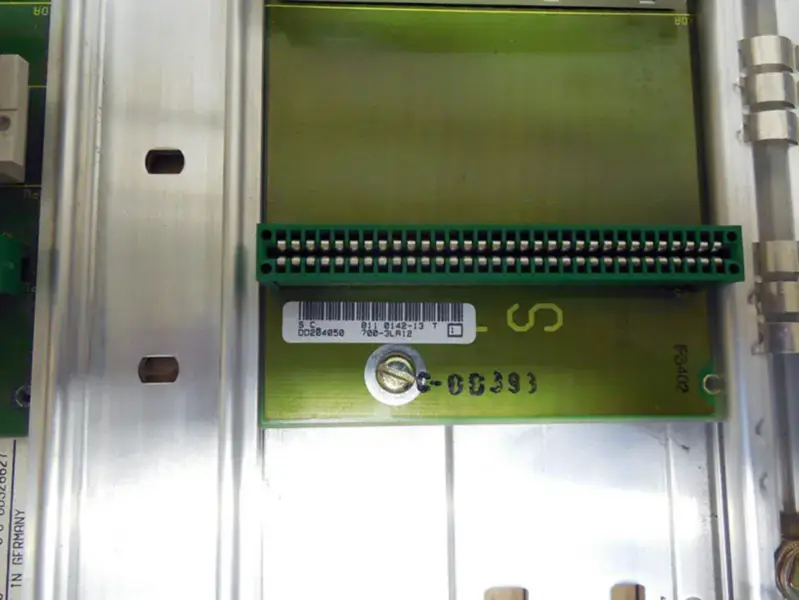 Siemens 6ES5700-3LA12