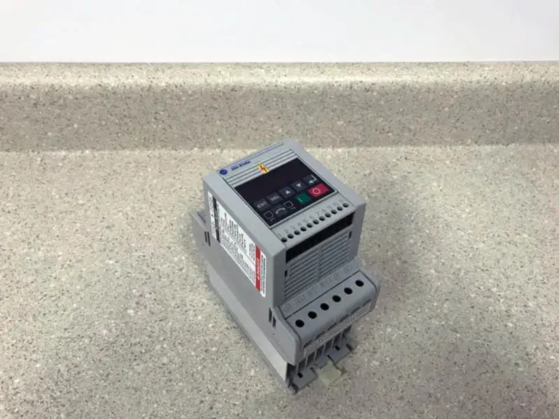 Allen-Bradley 160-AA02NPS1P1