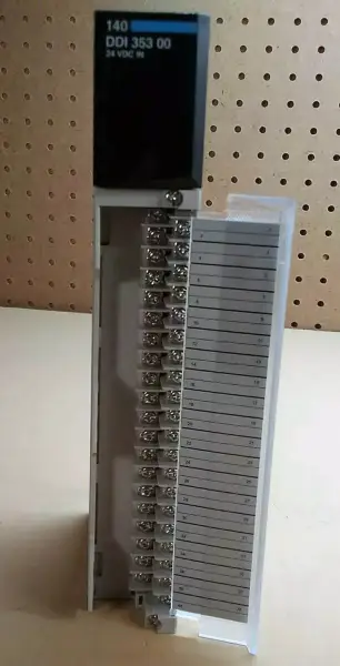 Schneider Electric 140DDI35300