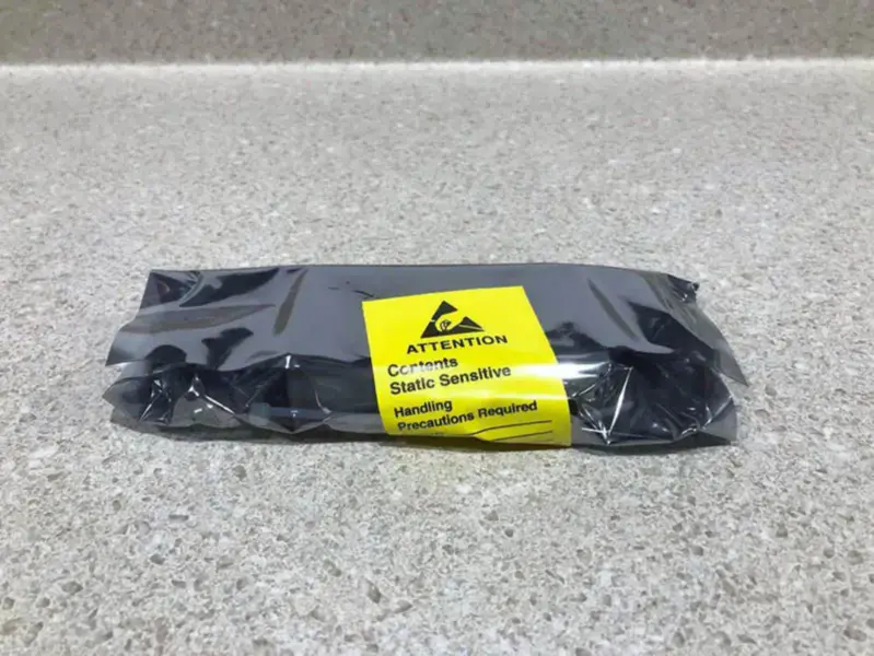 Allen-Bradley 2090-U3CBB-DM12