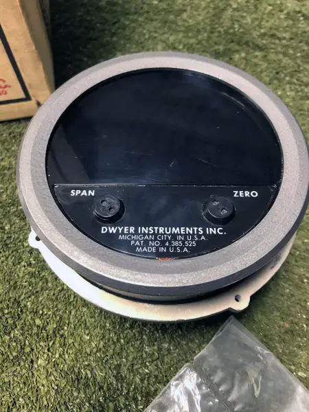 Dwyer 602-4