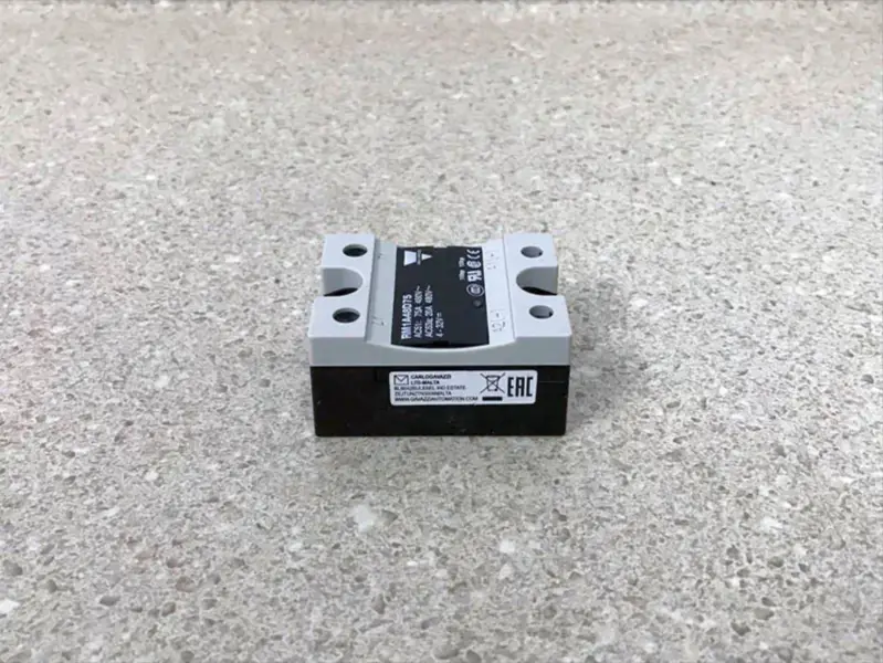 Carlo Gavazzi RM1A48D75