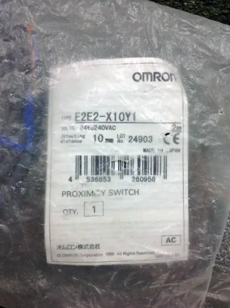 OMRON E2E2-X10Y1