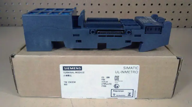 Siemens 6ES7193-7CA00-0AA0