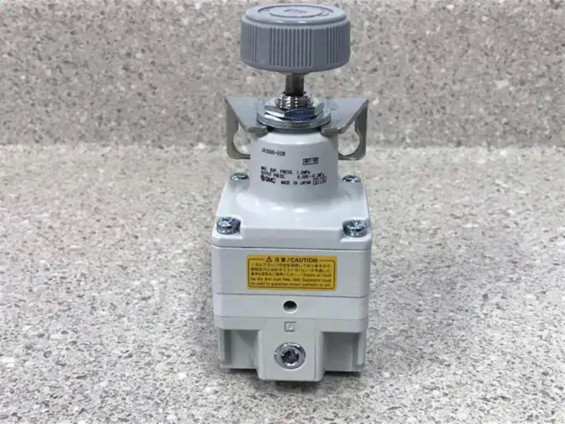SMC IR2000-02B