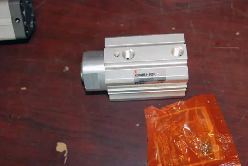 SMC RSDQB32-20DK