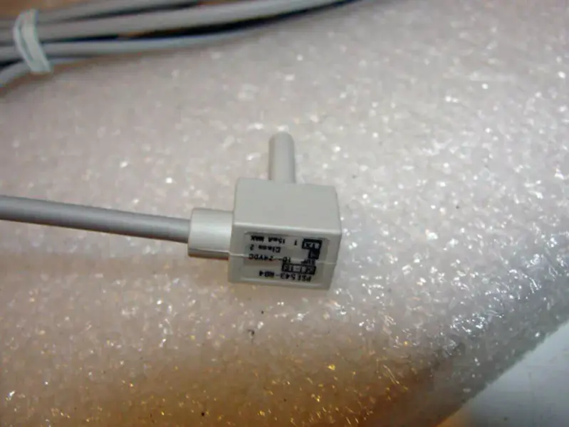 SMC PSE543-R04-C2
