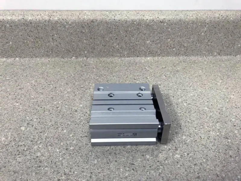 SMC MGPM25TN-50Z
