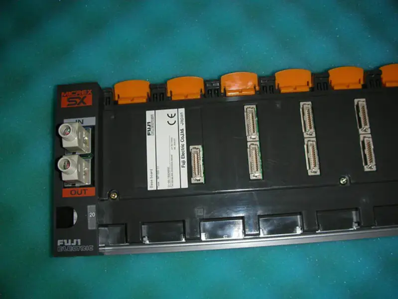 FUJI PLC NP1BS-11