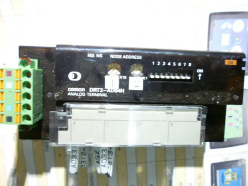 OMRON PLC DRT2-AD04H