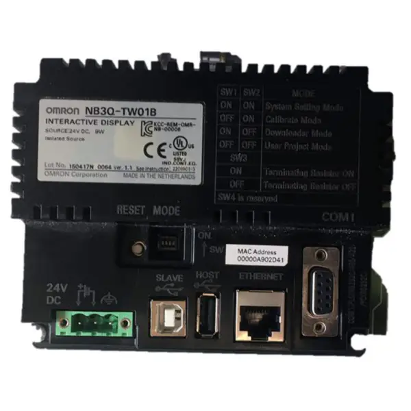 Rychlá expedice omron HMI 5,6" dotykový displej NB5Q-TW01B