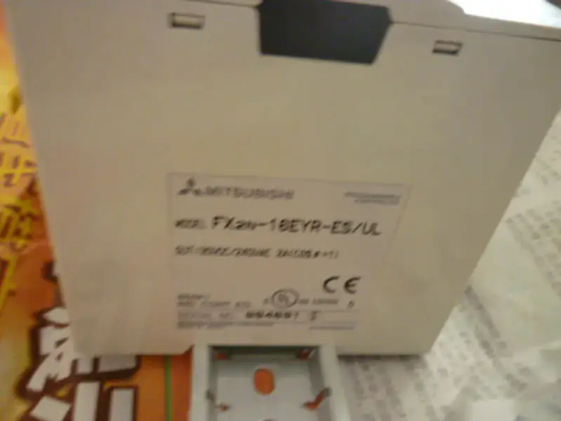 Mitsubishi PLC FX2N-16EYR-ES/UL