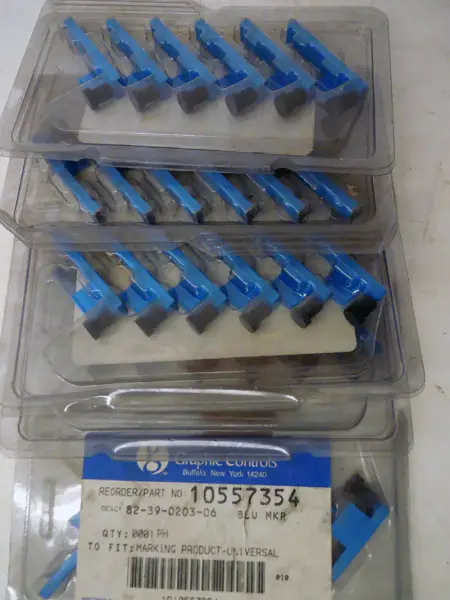 GRAFICKÉ OVLÁDACÍ PRVKY 82-39-0203-06