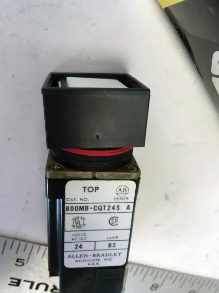 Allen-Bradley 800MB-CQT24S