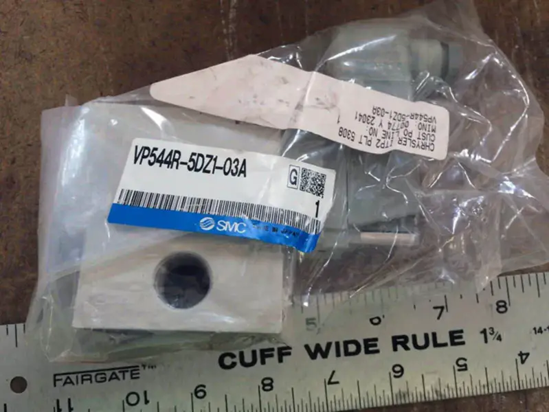 SMC VP544R-5DZ1-03A