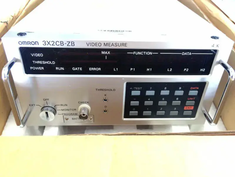 OMRON 3X2CB-ZB