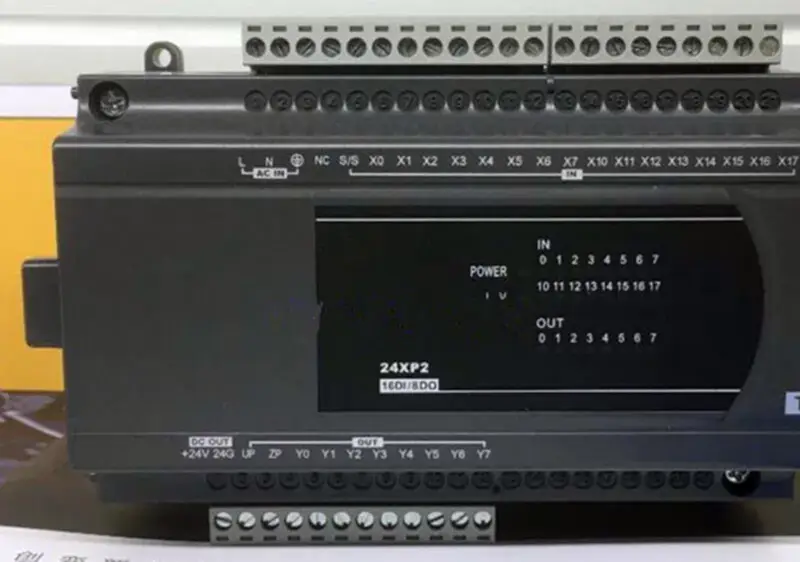 Delta DVP24XP200R