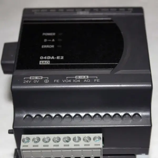 Delta DVP04DA-E2