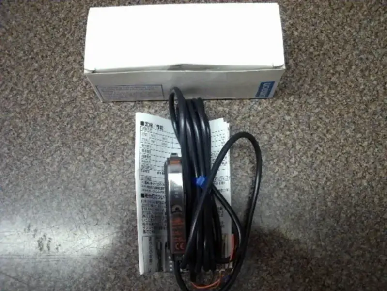 Omron E3X-NA21