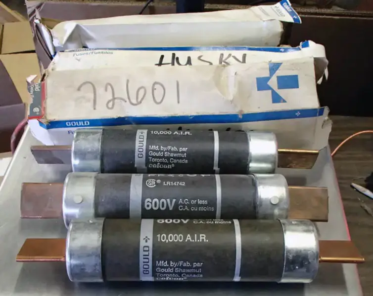 Gould Shawmut CRS125